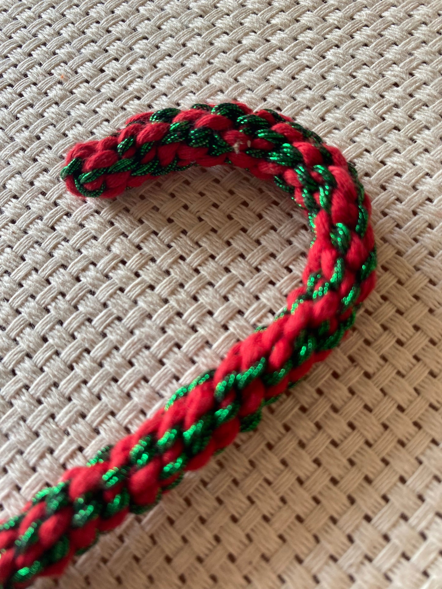 Macramé Candy Cane
